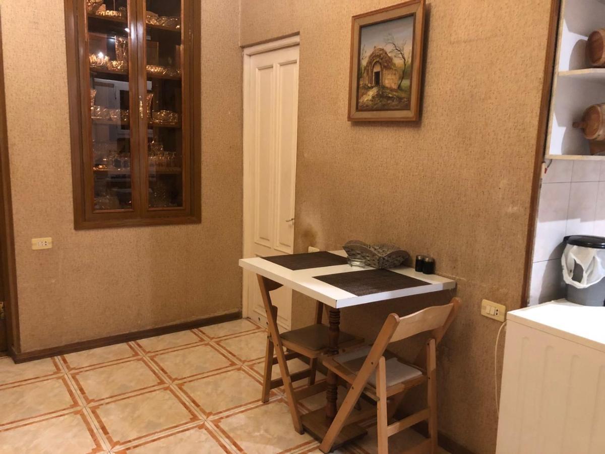 Appartement Квартира В Самом Центре Еревана Extérieur photo
